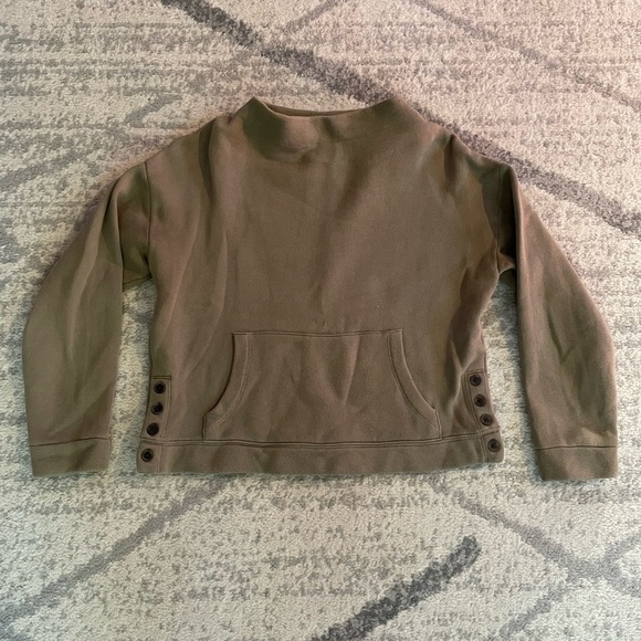 Madewell Sweaters - Madewell Light Olive Green Sweater